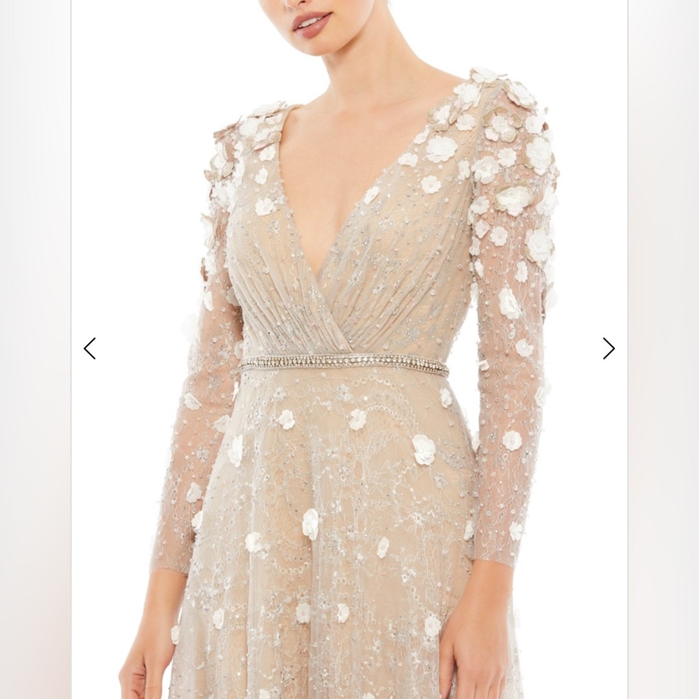 Long sleeve floral embellished lace gown - Picture 5 of 5